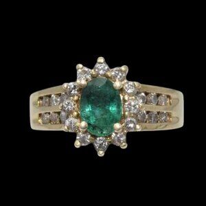 Retro Vintage Emerald & Diamond Cocktail Ring May Birthstone